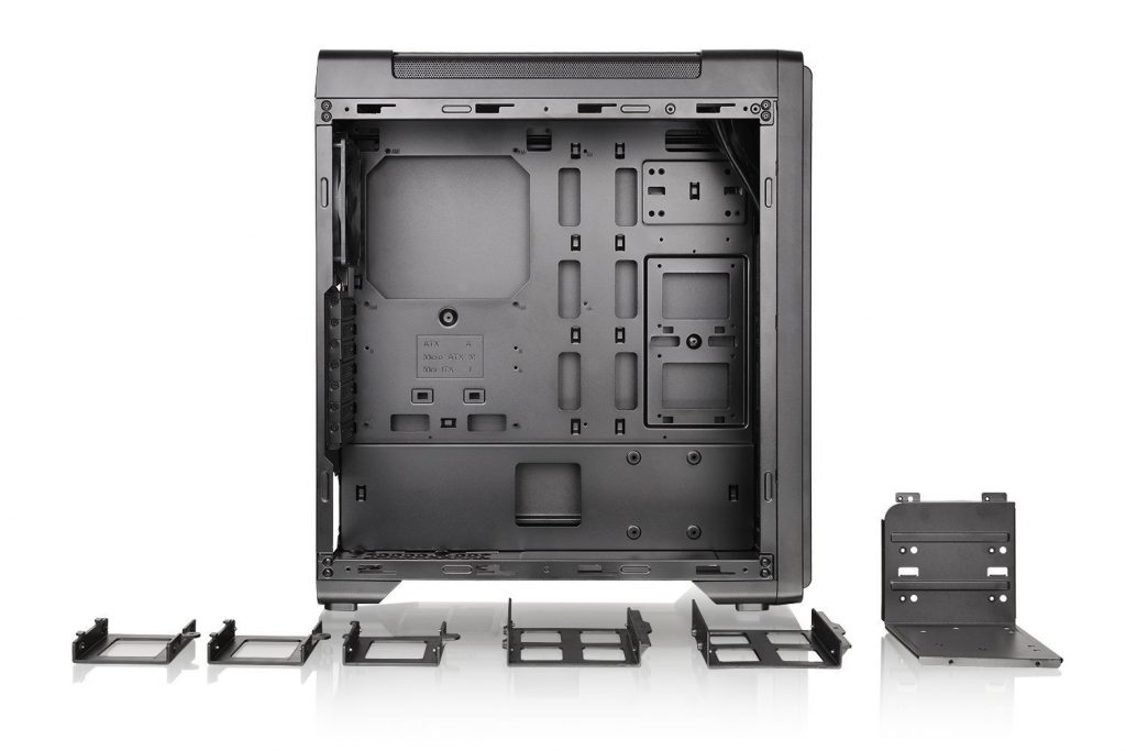 thermaltake versa c21 drive bays