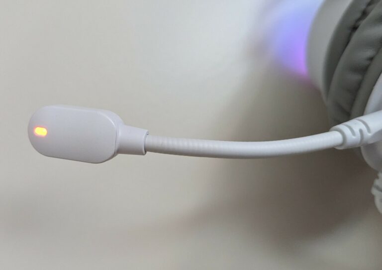 Fifine H6 Gaming Headset Review: Noise-Canceling On A Budget? - PC ...